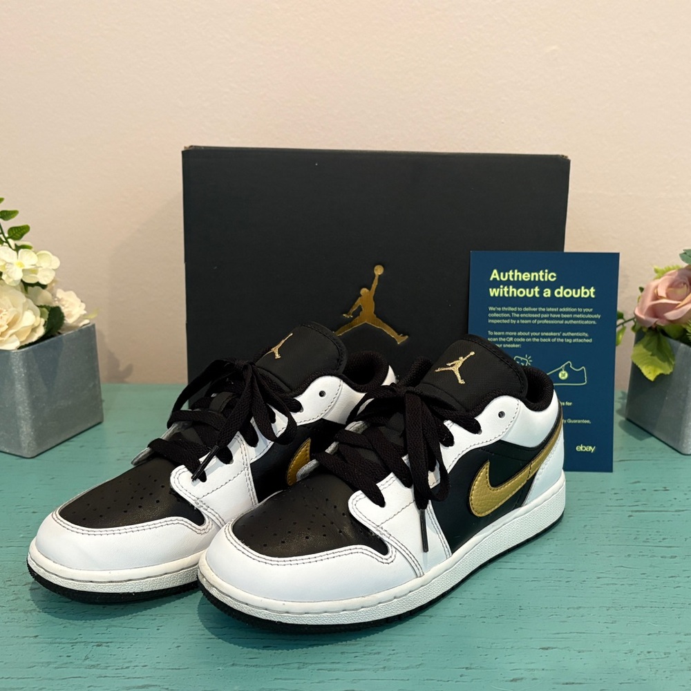Nike Air Jordan 1 Low Top Black White Gold